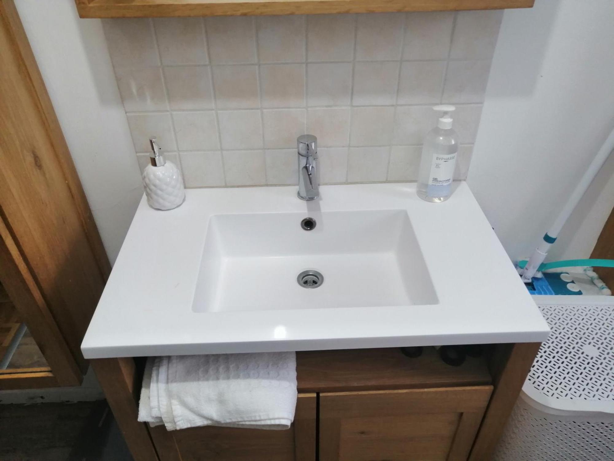 Chambre Dans Appartement A Niort Exterior foto